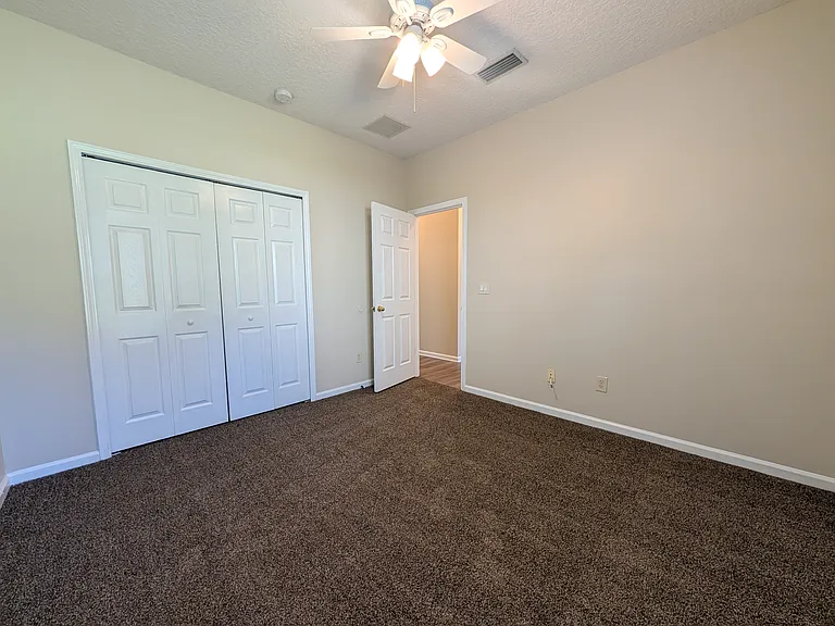 5190 Johnson Lake Ct — Photo 16