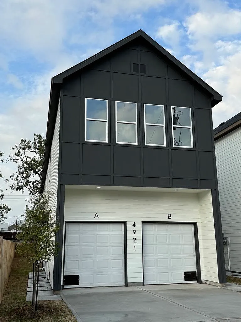 4921 Pederson Street, Unit A — Photo 2