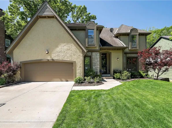 10838 King St, Overland Park, KS 66210