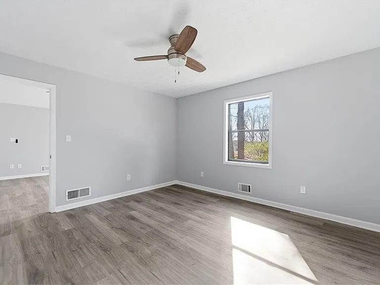 4380 Cary Dr — Photo 21