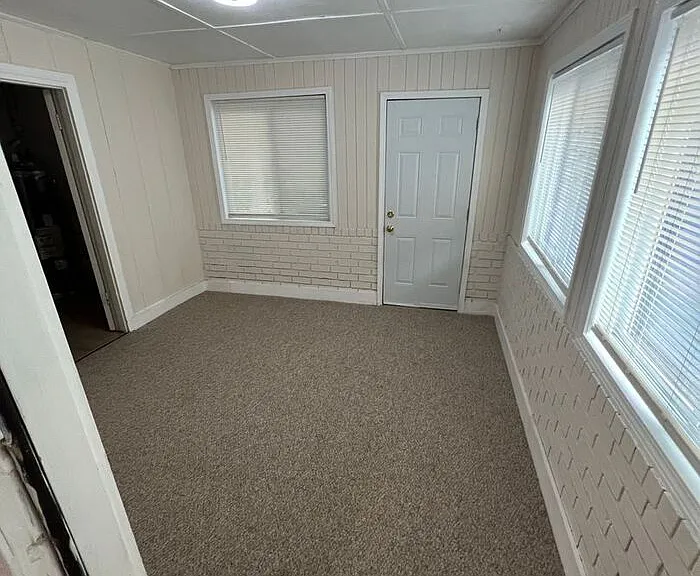 80 Curtis Rd — Photo 14