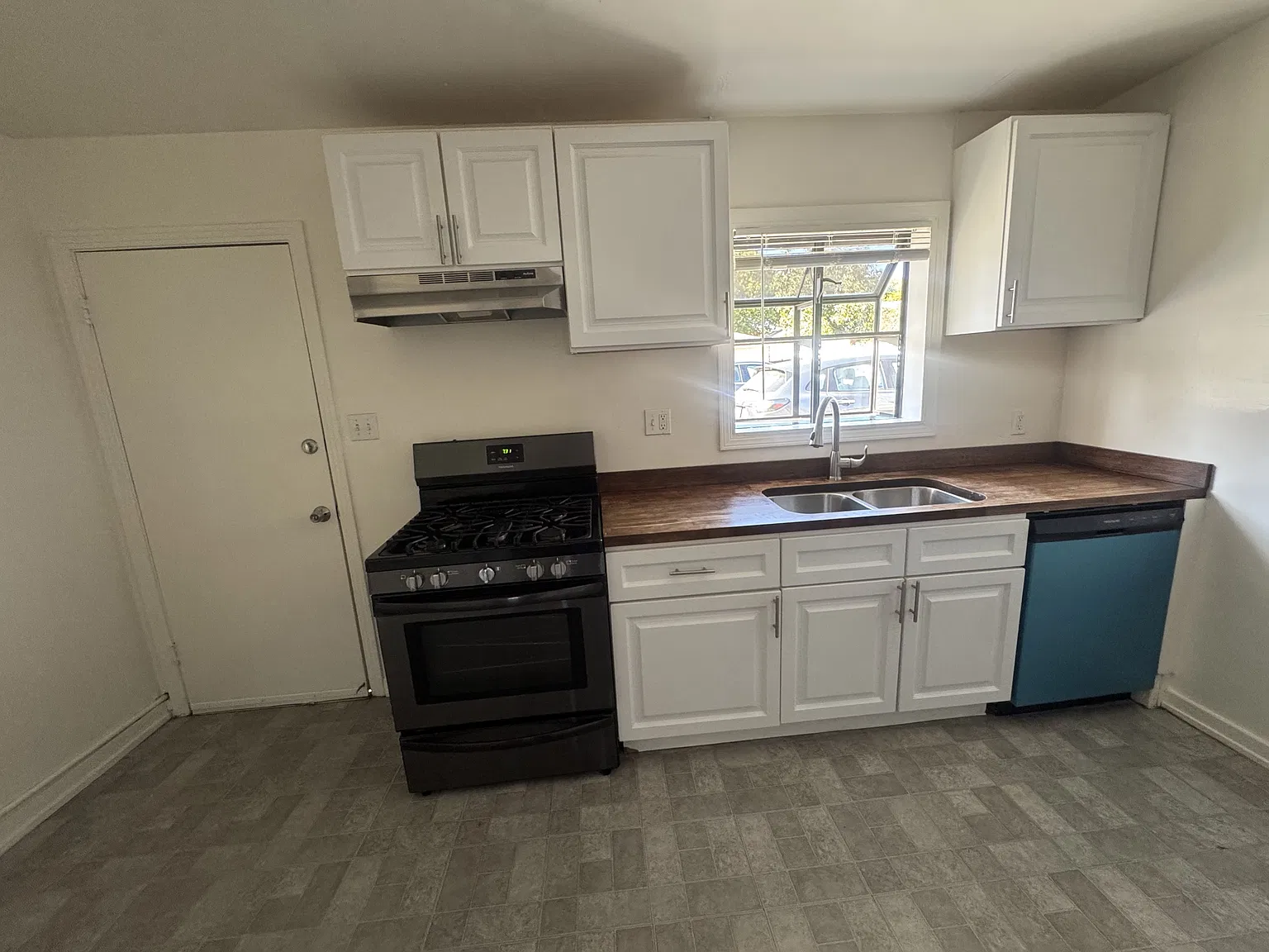Bayview - 6 — Photo 2
