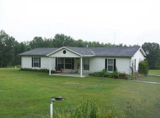 6866 Nickens Rd, Boonville, IN 47601