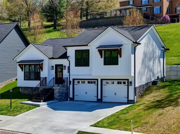 1360 2nd St NW, New Philadelphia, OH 44663