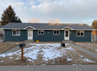 720 Grant St APT A, Douglas, WY 82633