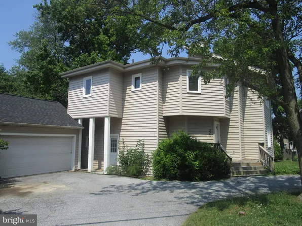 321 Marsh Rd, Wilmington, DE 19809
