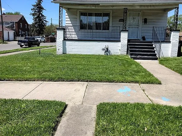 12705 Promenade St, Detroit, MI 48213