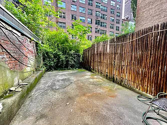 Rented by Addison Property Group