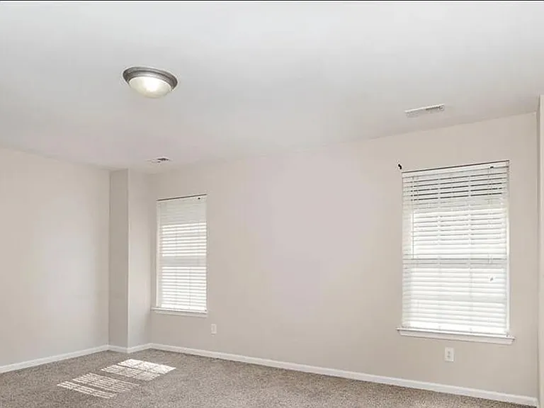 1212 Oakdale Commons Ct — Photo 24