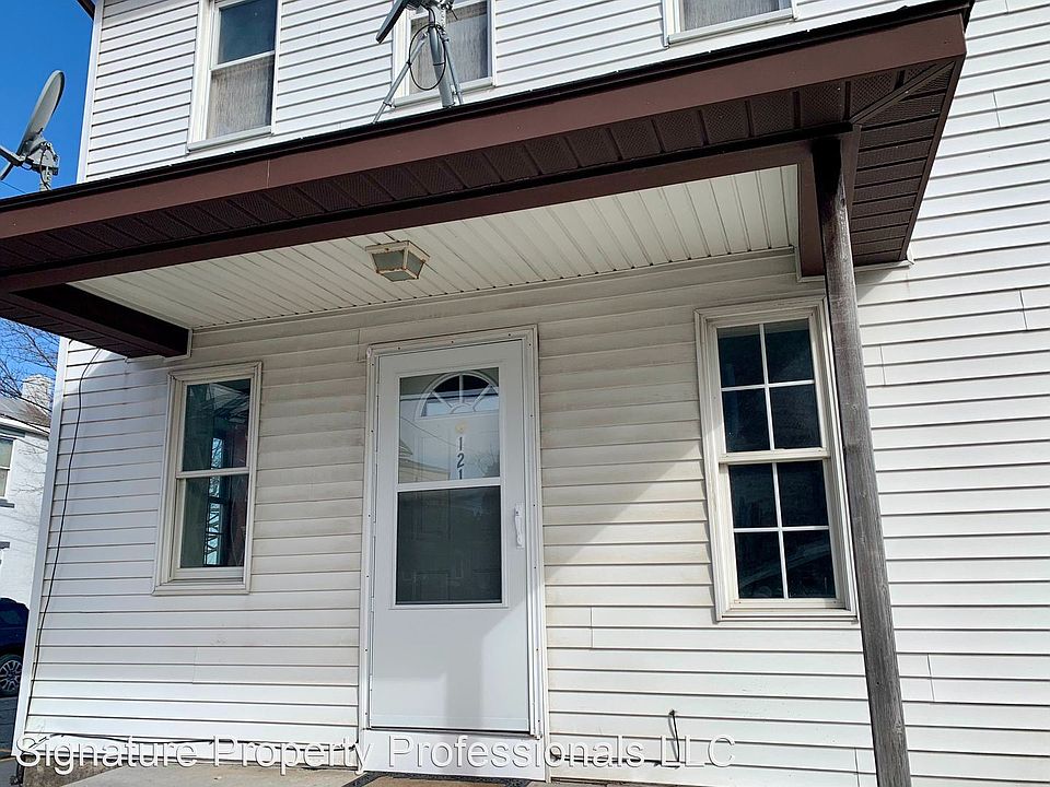 1st image of 119 W Market St #9810936