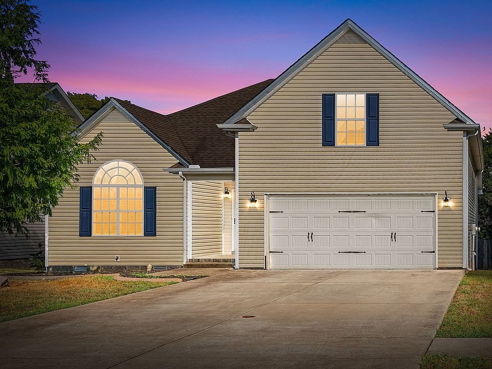 1st image of 3719 Gray Fox Dr