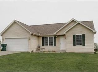 7890 Lancaster Ln, East Leroy, MI 49051