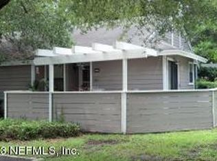 8320 Westover Ct, Jacksonville, FL 32244