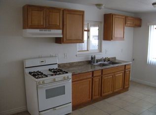 15524 Tonekai Rd APT A, Apple Valley, CA 92307