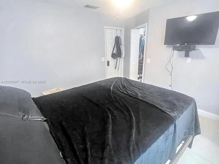 4259 Royal Banyan Way #B — Photo 10