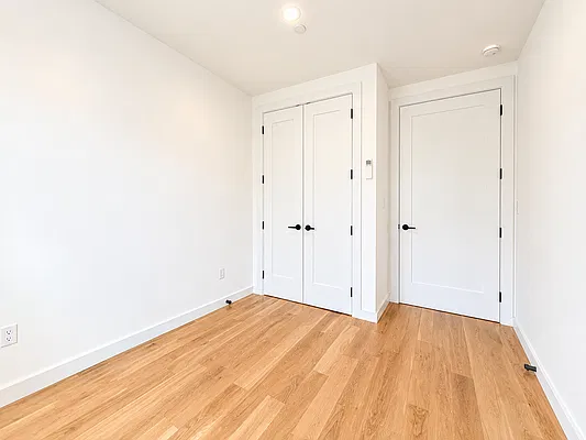 Bedroom, photo 5