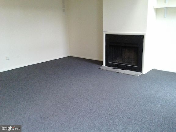 3rd image of 757 N Ringgold St Unit B
