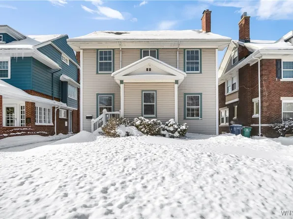 24 Admiral Rd, Buffalo, NY 14216