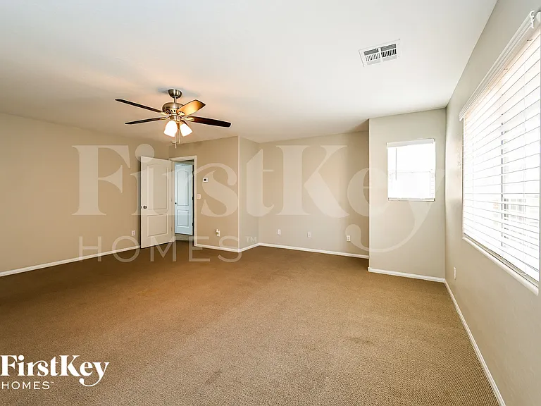 8324 Mokena Ave — Photo 6