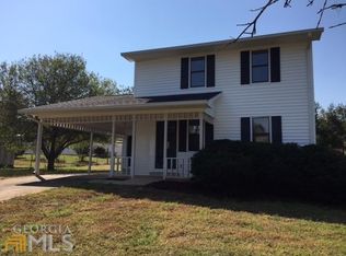 55 Country View Dr, Eastanollee, GA 30538