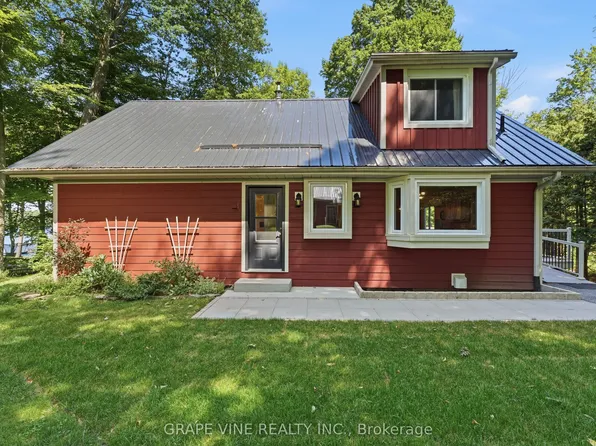 68 Goodman Cres, Prince Edward County, ON K0K 2P0