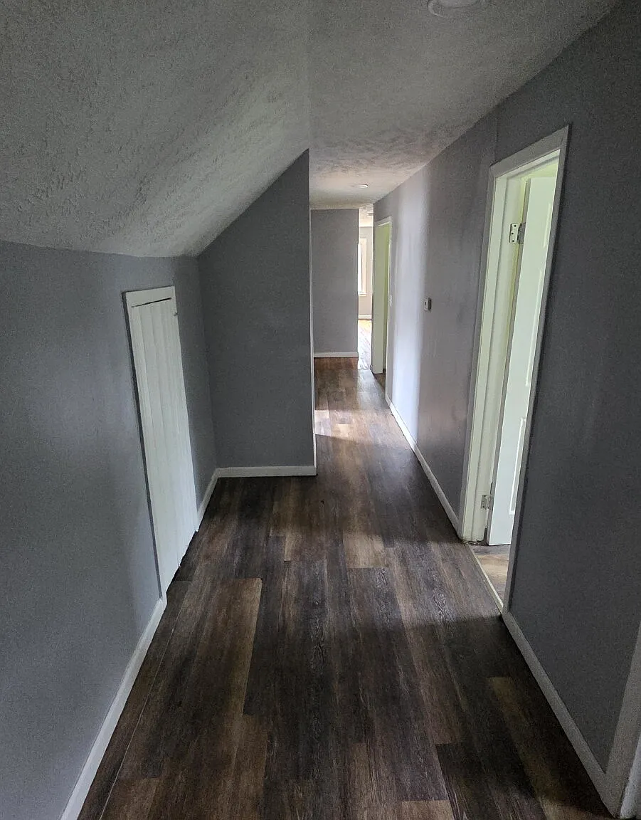 1 bed, 1.0 bath, $700 — Photo 2