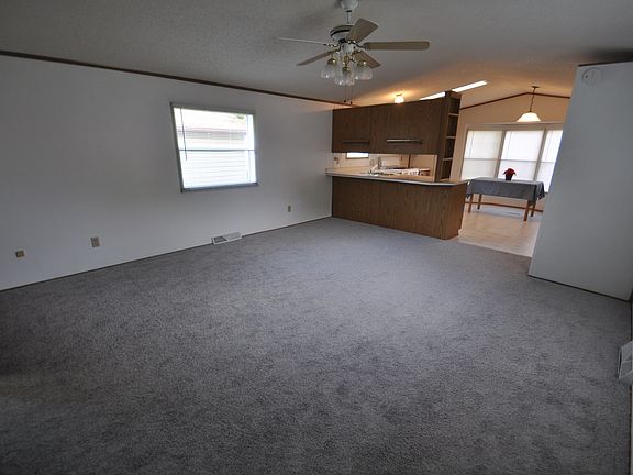 4th image of W7116 Phoenix Dr