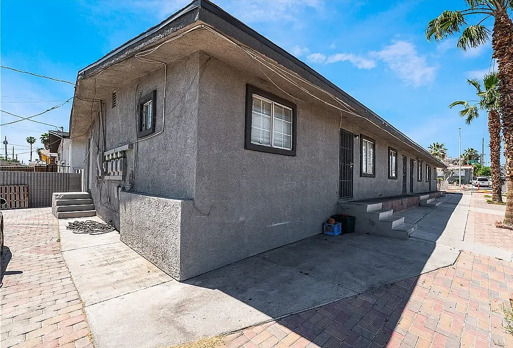 1 bed, 556 sqft, $1,200 — Photo 4