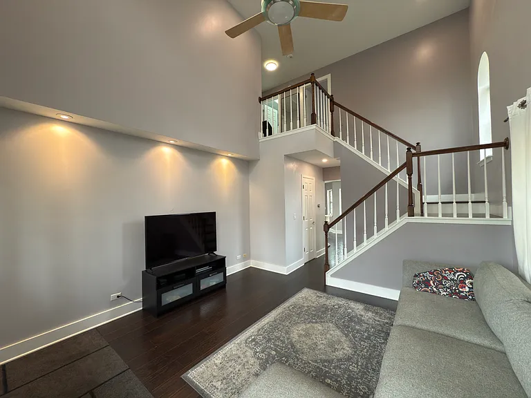 917 Carlisle Ave — Photo 20