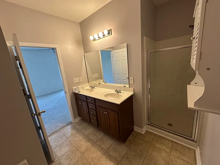 1605 Rising Mist Dr — Photo 18