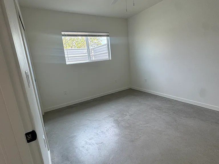 bedroom #1