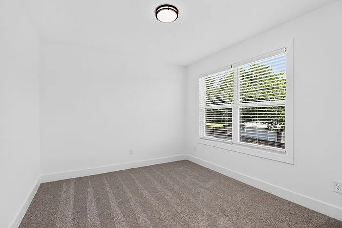 308 E Talleyrand Ave — Photo 19