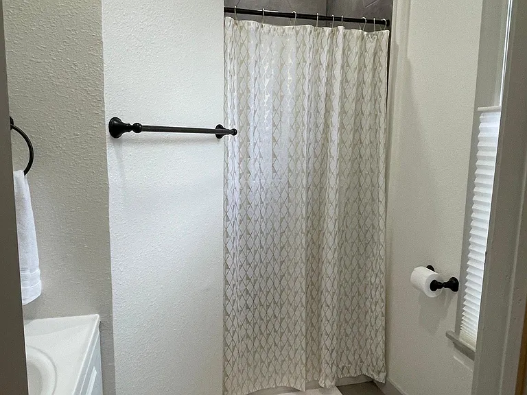 En suite bathroom (bedroom #1)