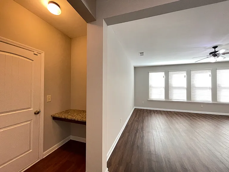 2322 Turnbury Glen Walk — Photo 11