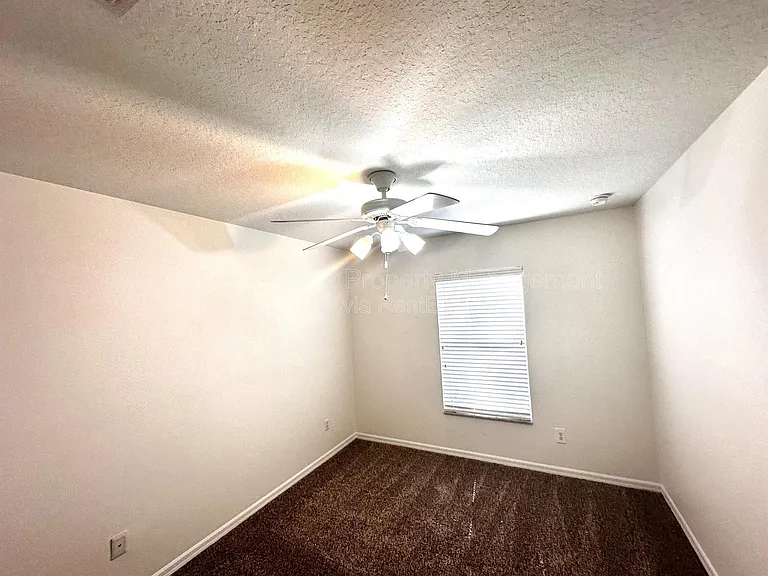 3845 Silverbell Loop — Photo 24