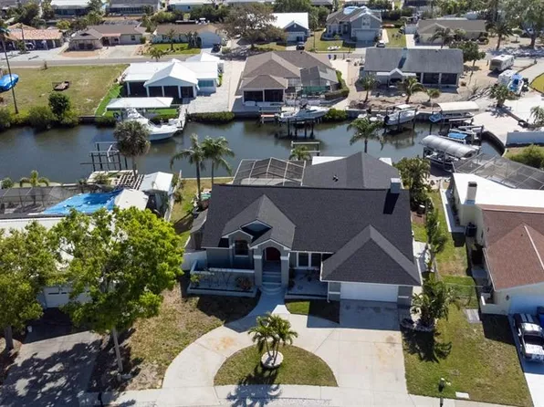 6505 Bimini Ct, Apollo Beach, FL 33572