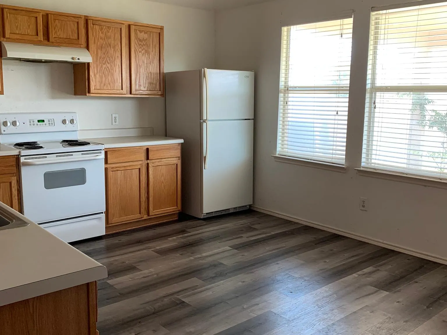 3 bed, 1467 sqft, $1,675 — Photo 2