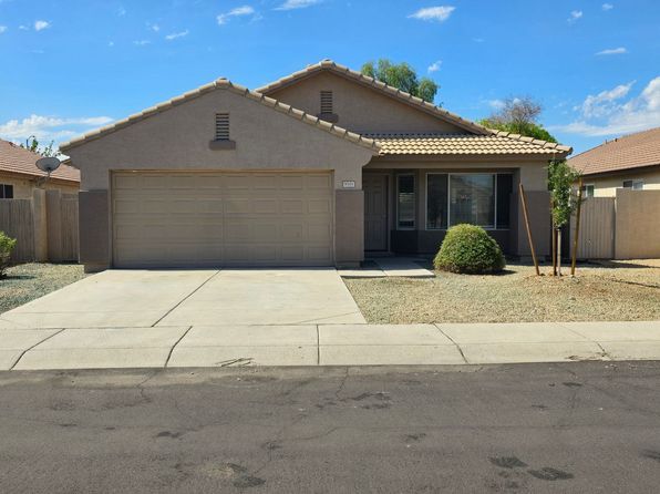 8161 W Clara Ln