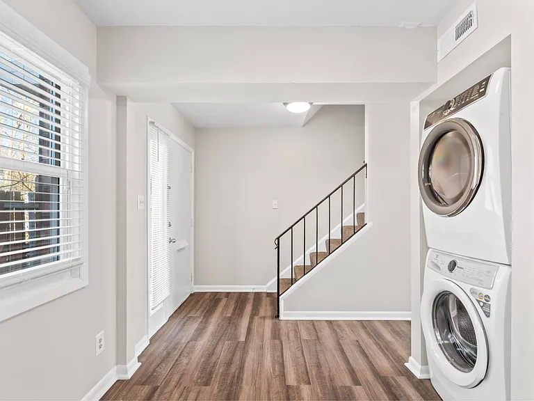 4901 Whitton Pl — Photo 8