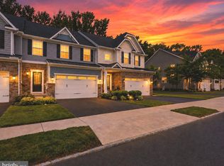 53 Griffin Way, Yardley, PA 19067