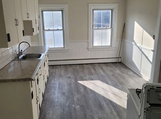 86 Village St #3, Vernon Rockville, CT 06066