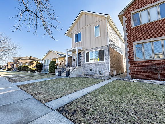 3rd image of 6119 W 55th St