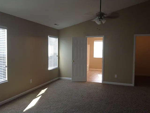 10827 Tanbark Dr — Photo 8