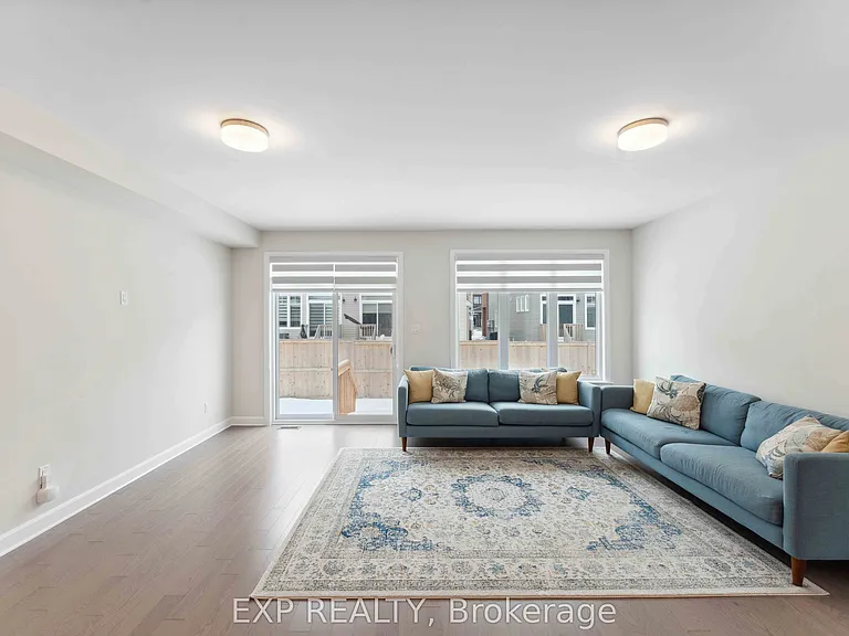 934 Clarkia St — Photo 28