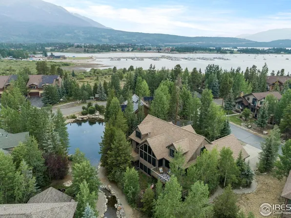 520 Night Chant Ln, Frisco, CO 80443