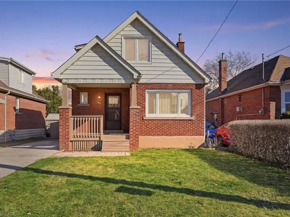 71 Weir St S, Hamilton, ON L8K 3A5