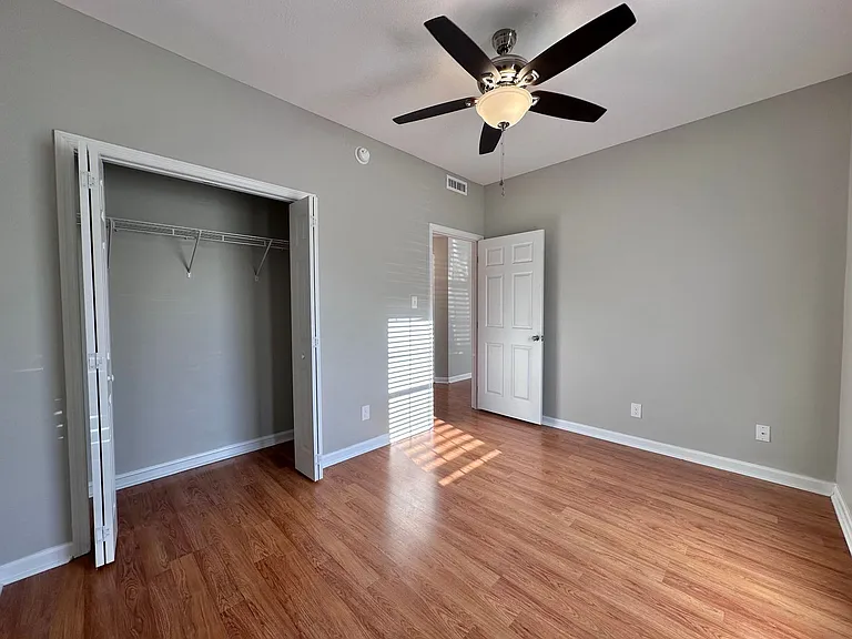 Rand Powell Apartment Homes — Photo 59