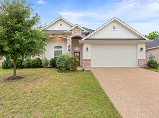 10420 Fallen Leaf Dr, Waco, TX 76712