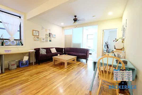 Rented by SBJ Brokerage, LLC | media 8