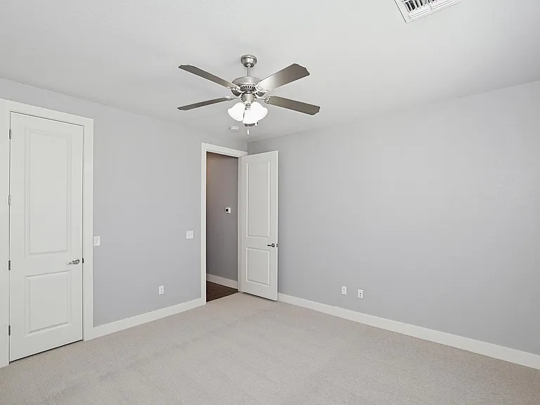 9240 Highland Springs Dr — Photo 29